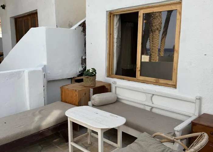 Luma Beachfront 2 Bedroom House Oasis With Yard Apartment Dahab